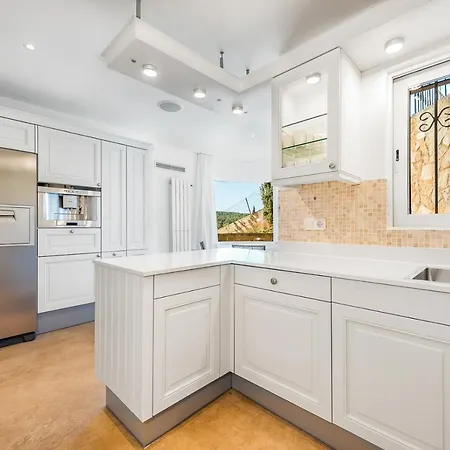 Luxury With Panoramic Sea Views Villa